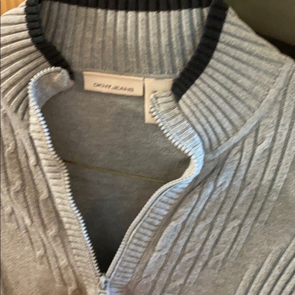 Sweater - Picture 2 of 3